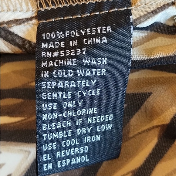 Unique Women's Short Sleeve Blouse Elastic Waist Brown/Black Size L. - Picture 6 of 9